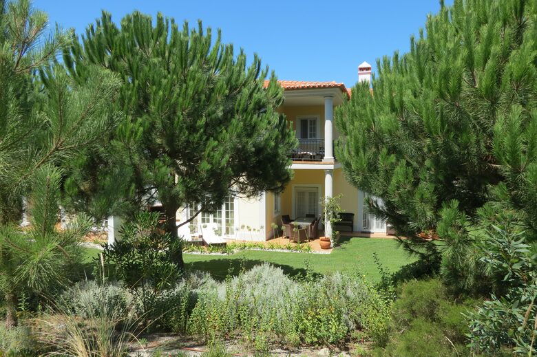 Casa Pinha - Obidos, Portugal
