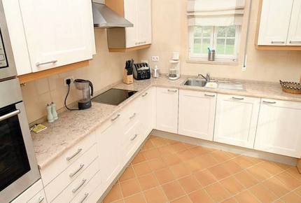 Casa Pinha - Obidos, Portugal