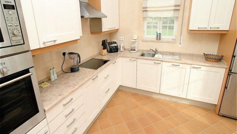 Casa Pinha - Obidos, Portugal