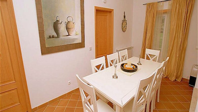 Casa Pinha - Obidos, Portugal