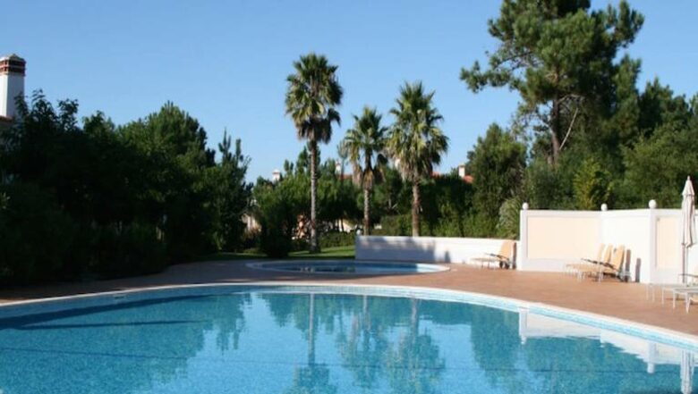 Casa Pinha - Obidos, Portugal