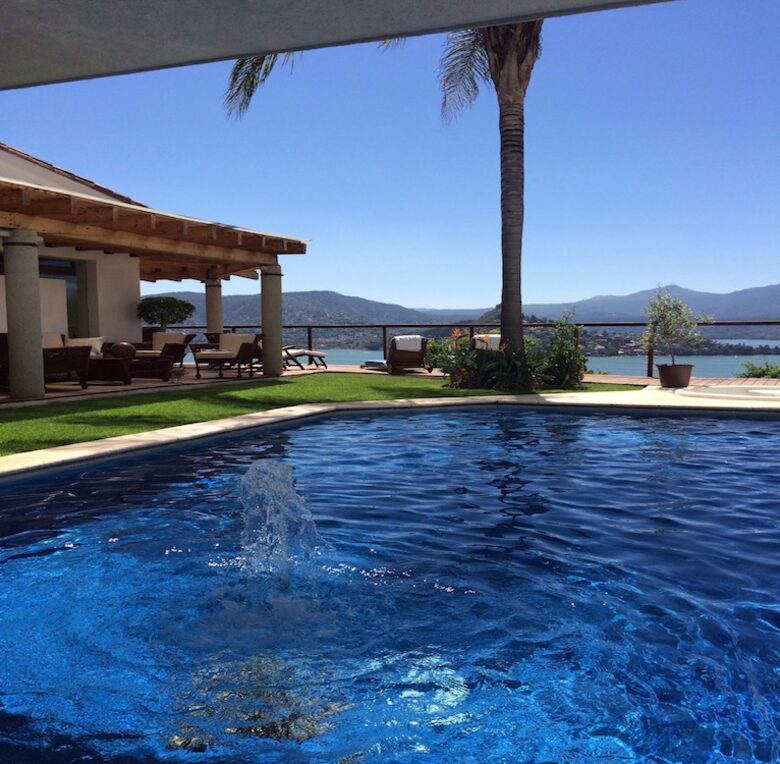 Villa Ganesh - Valle de Bravo, Mexico