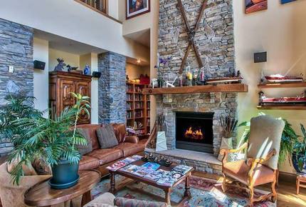 Lake Tahoe Living 1, Tonopalo – 3 Bedroom Residence (Sleeps 8) - Tahoe Vista, California