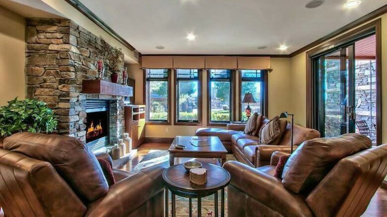 Lake Tahoe Living 1, Tonopalo – 3 Bedroom Residence (Sleeps 8) - Tahoe Vista, California