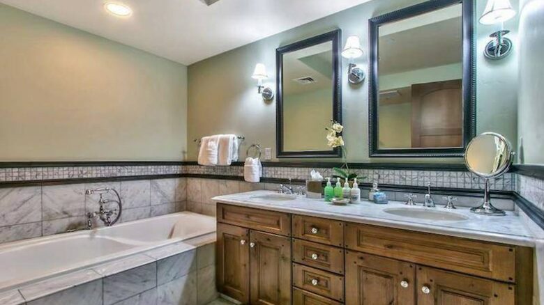 Lake Tahoe Living 1, Tonopalo – 3 Bedroom Residence (Sleeps 8) - Tahoe Vista, California