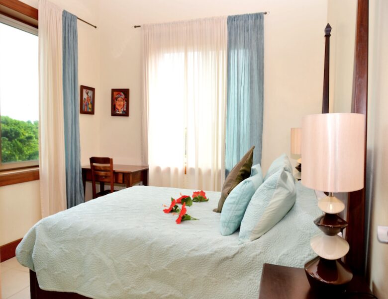 Coco Plum Villa - Placencia, Belize