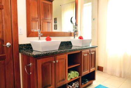 Coco Plum Villa - Placencia, Belize