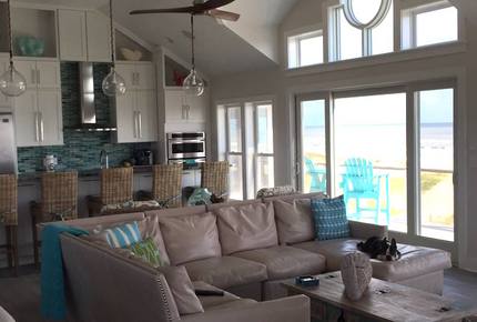 Oceanfront Home Among the Wild Horses - Outer Banks - Corolla, North Carolina