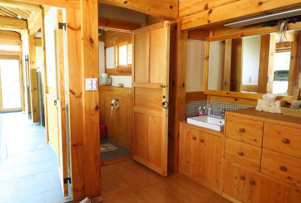 Traditional Korean Home - Gimcheon, South Korea