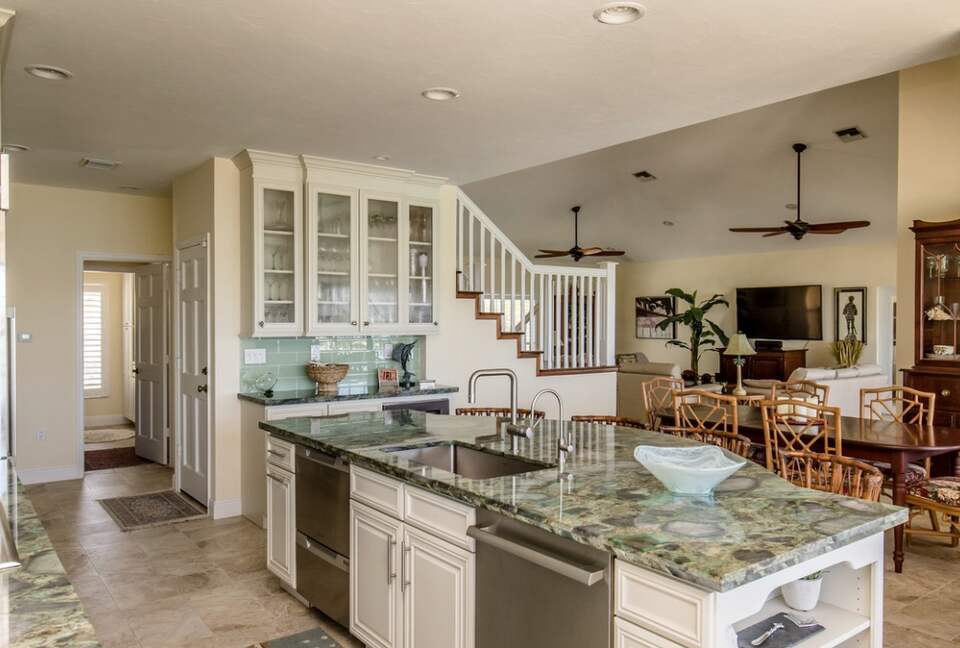 Duck Key Waterfront Home - Duck Key, Florida