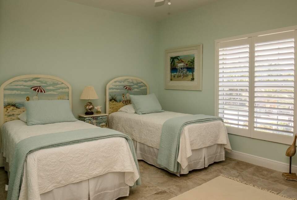 Duck Key Waterfront Home - Duck Key, Florida