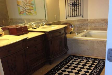 Silver Shells - Destin, Florida