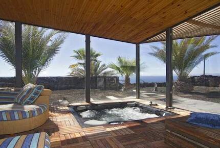 Montaña Roja Villa - Playa Blanca - Yaiza, Spain