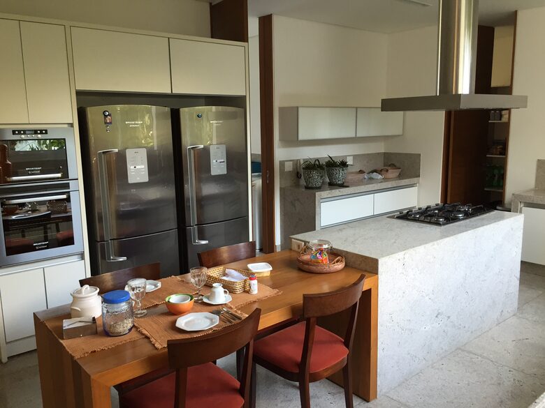 Saint Lake Horizon - Lagoa Santa, Brazil