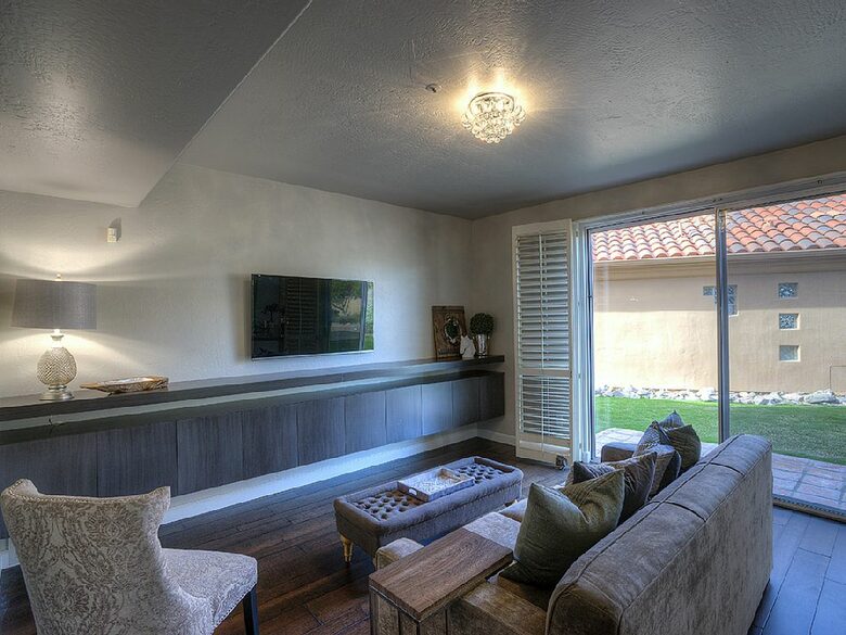 Scottsdale TPC Golf Getaway - Scottsdale, Arizona