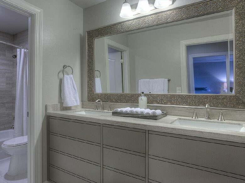 Scottsdale TPC Golf Getaway - Scottsdale, Arizona