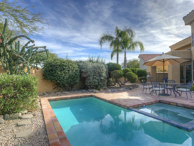 Scottsdale TPC Golf Getaway - Scottsdale, Arizona