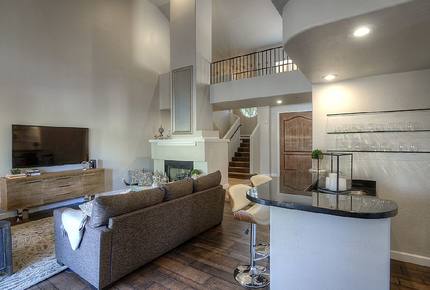 Scottsdale TPC Golf Getaway - Scottsdale, Arizona