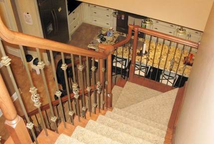 Luxury Home on the Sunny Shores of Lake Erie - PORT COLBORNE, Canada