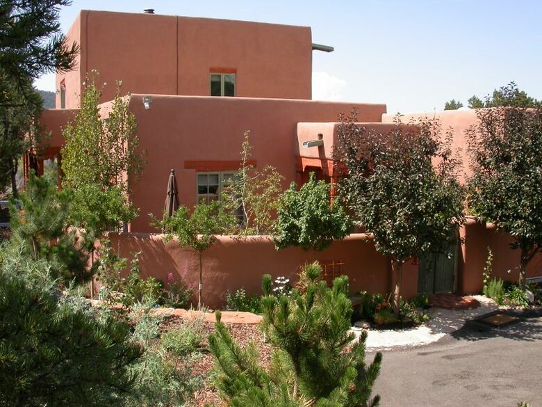 Valencia Ranch Mountain Home Near Santa Fe - Glorietta, New Mexico