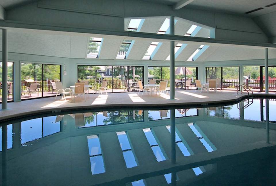 Contemporary Berkshires Retreat - Stockbridge, Massachusetts