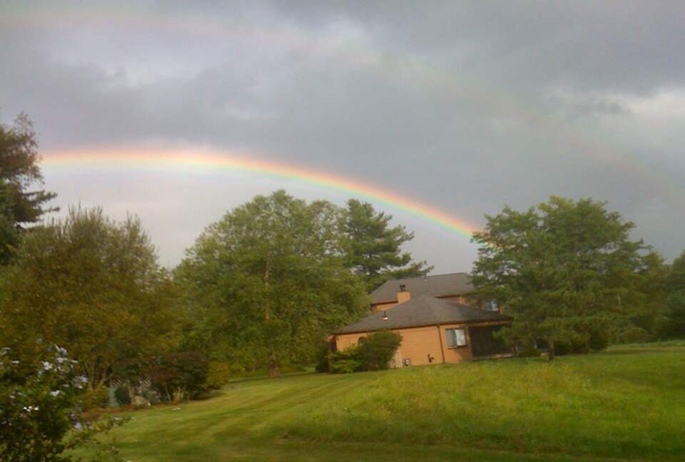 Contemporary Berkshires Retreat - Stockbridge, Massachusetts