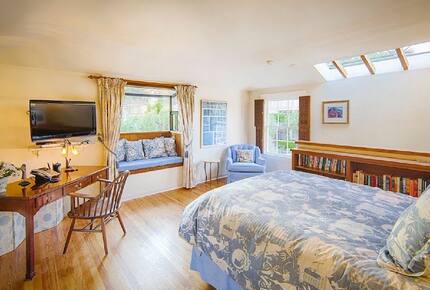 Carmel Point Charmer - Carmel, California