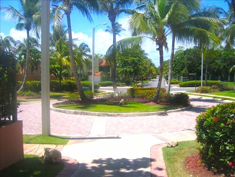 Gorgeous Beach House in Sunny Dorado, Puerto Rico - Dorado, Puerto Rico