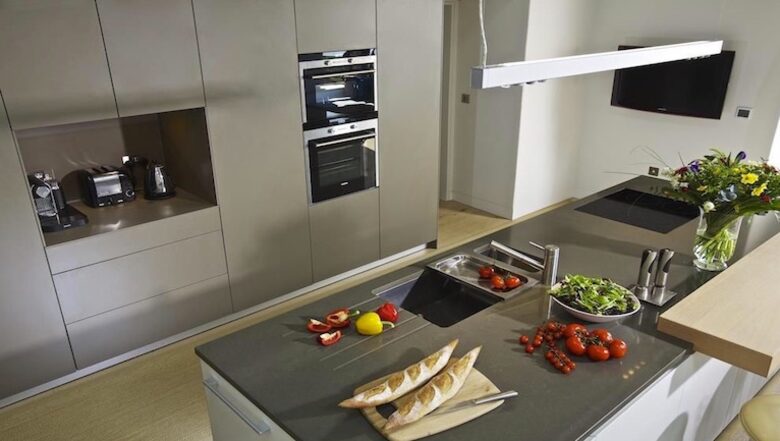 Woodwell - Salcombe, Devon, United Kingdom