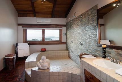 Casa Cielo - Playa Flamingo, Costa Rica