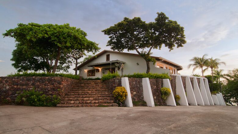 Casa Cielo - Playa Flamingo, Costa Rica