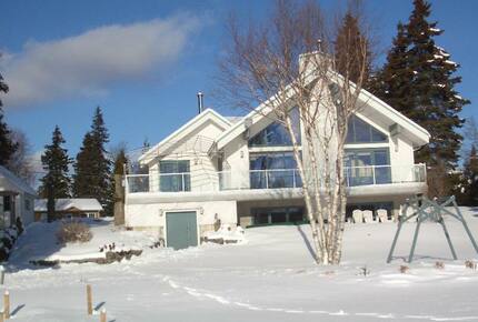 L'Oasis Chalet - Mont Ste-Anne (Quebec City), Canada