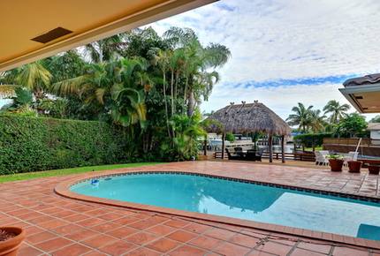 Boca Bay Tiki House - Boca Raton / Delray Beach, Florida