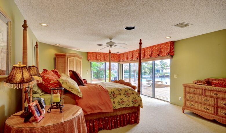 Boca Bay Tiki House - Boca Raton / Delray Beach, Florida