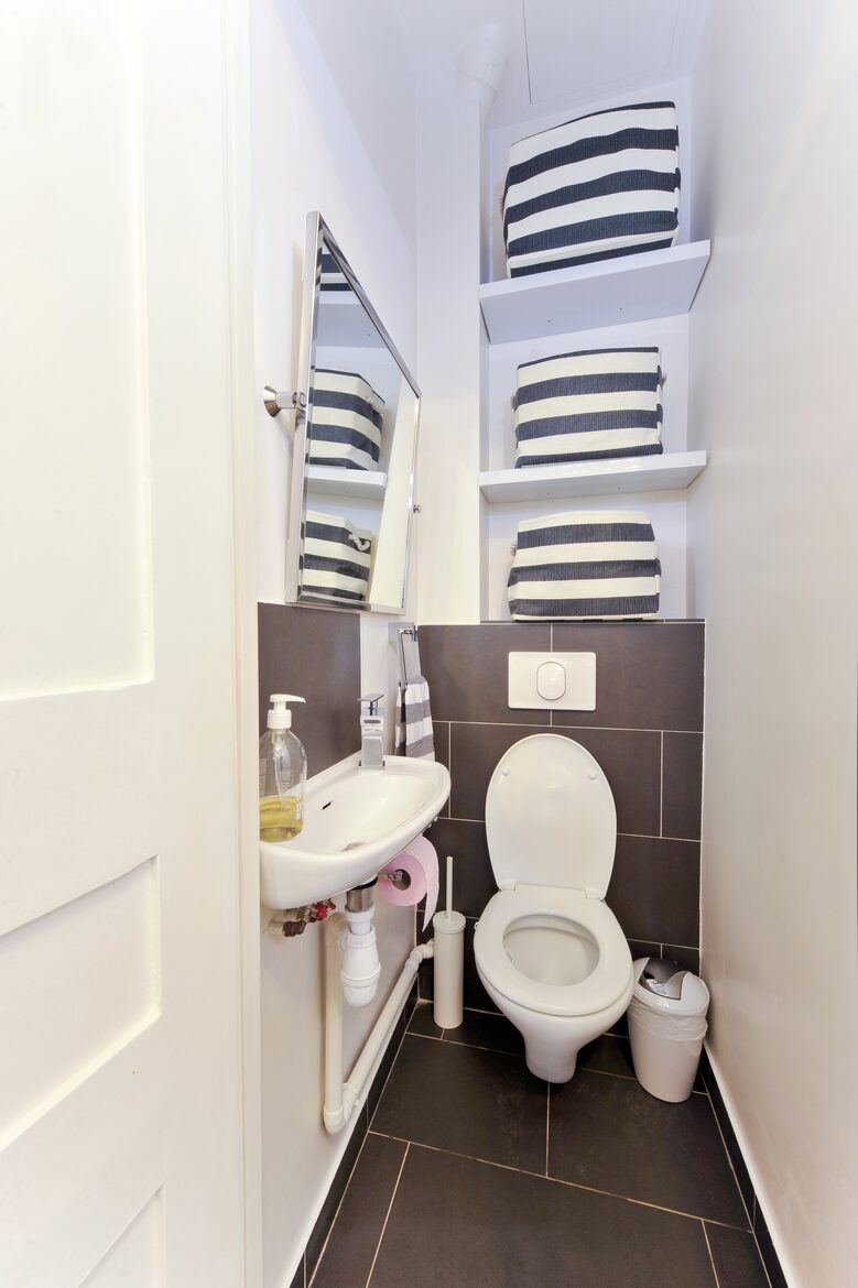 Paris Eiffel Tower Apartment - Paris, France