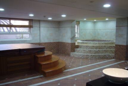 Gold Tower Luxury Flat - Abraj Al Lulu Towers, Bahrain