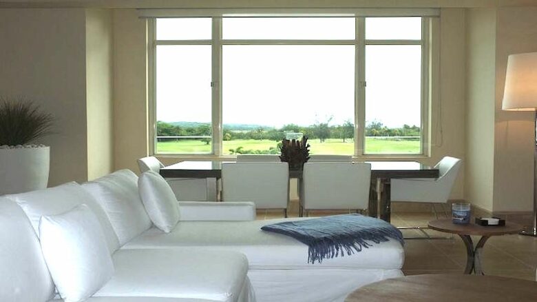 Luxurious Sub-Penthouse - Dorado, Puerto Rico