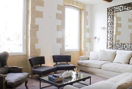 Luxury Apartment Overlooking The Vieux Port - Marseille, France