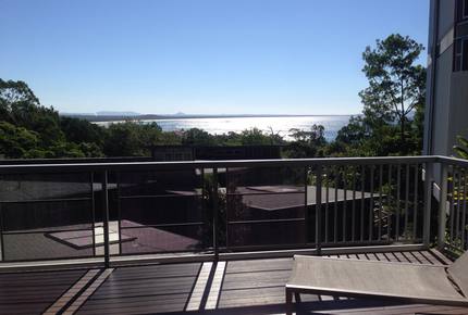 Split Level Noosa Resort Villa - Noosa Heads, Australia