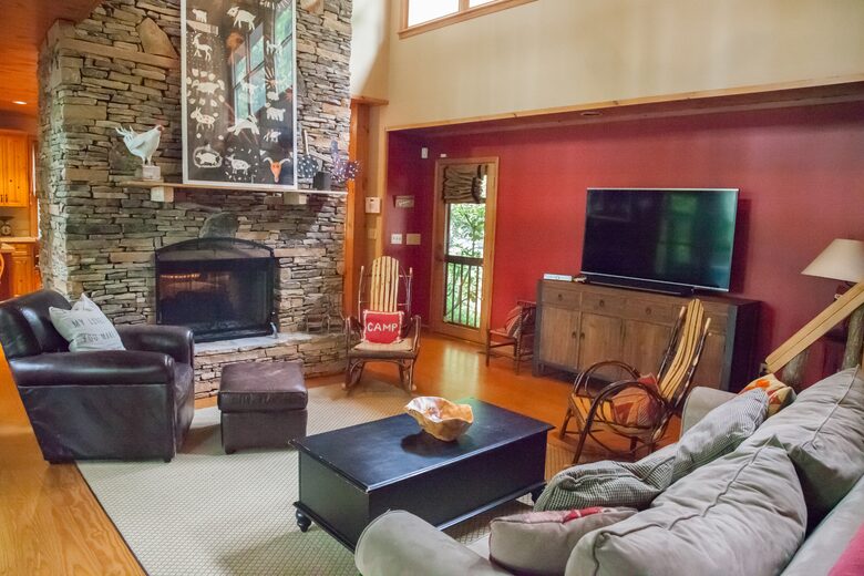 Blue Ridge Lake House - Morganton, Georgia