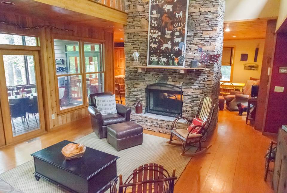 Blue Ridge Lake House - Morganton, Georgia