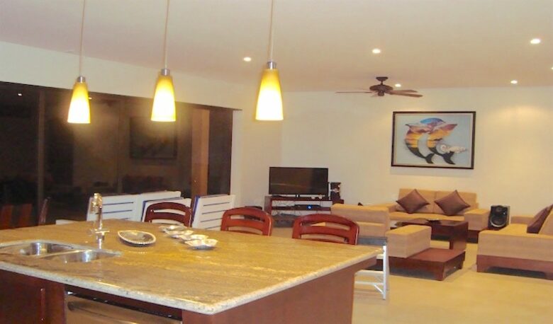 Paradise Point Montanita - Manglaralto, Ecuador