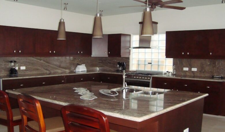 Paradise Point Montanita - Manglaralto, Ecuador