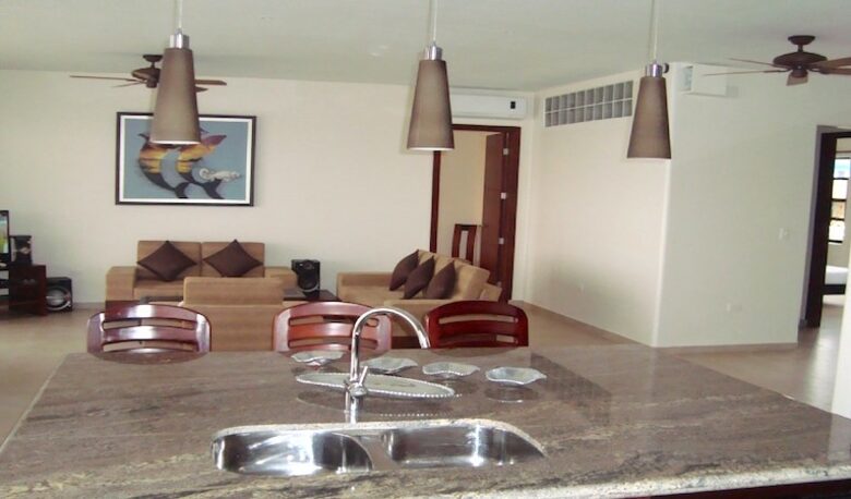 Paradise Point Montanita - Manglaralto, Ecuador