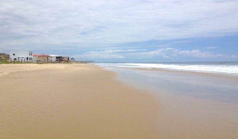 Paradise Point Montanita - Manglaralto, Ecuador