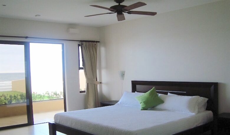 Paradise Point Montanita - Manglaralto, Ecuador