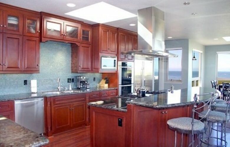 Royal Pacific - Close to San Francisco, Napa and Sonoma - Bodega Bay, California