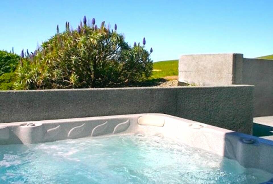 Royal Pacific - Close to San Francisco, Napa and Sonoma - Bodega Bay, California