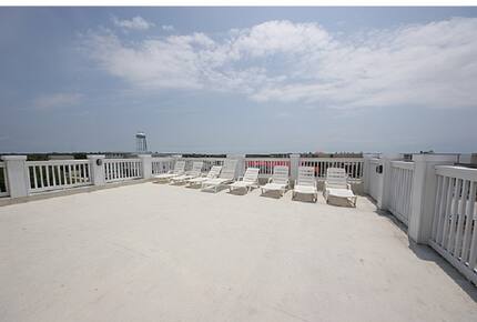 Isle of Palms Beach House - Isle of Palms, South Carolina