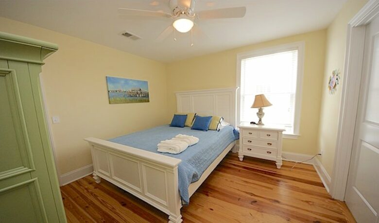 Isle of Palms Beach House - Isle of Palms, South Carolina